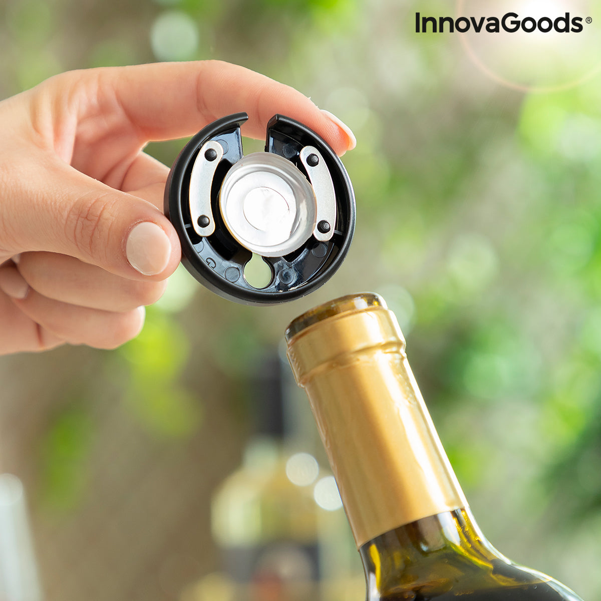 Sacacorchos Eléctrico para Botellas de Vino Corkbot InnovaGoods