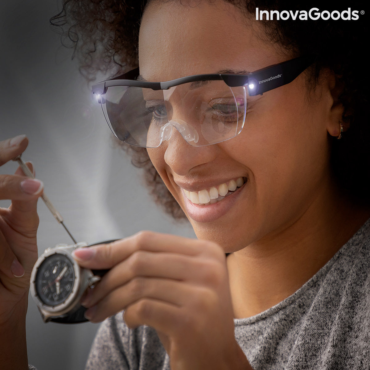 Gafas de Aumento con LED Glassoint InnovaGoods