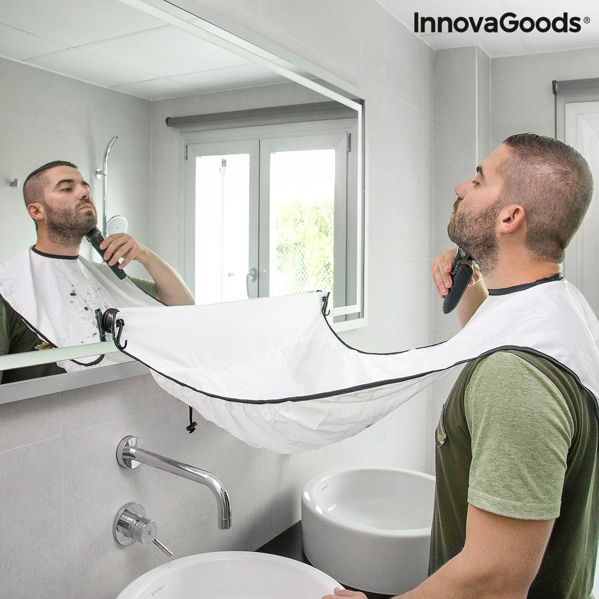 Babero Recogebarba con Ventosas Bibdy InnovaGoods