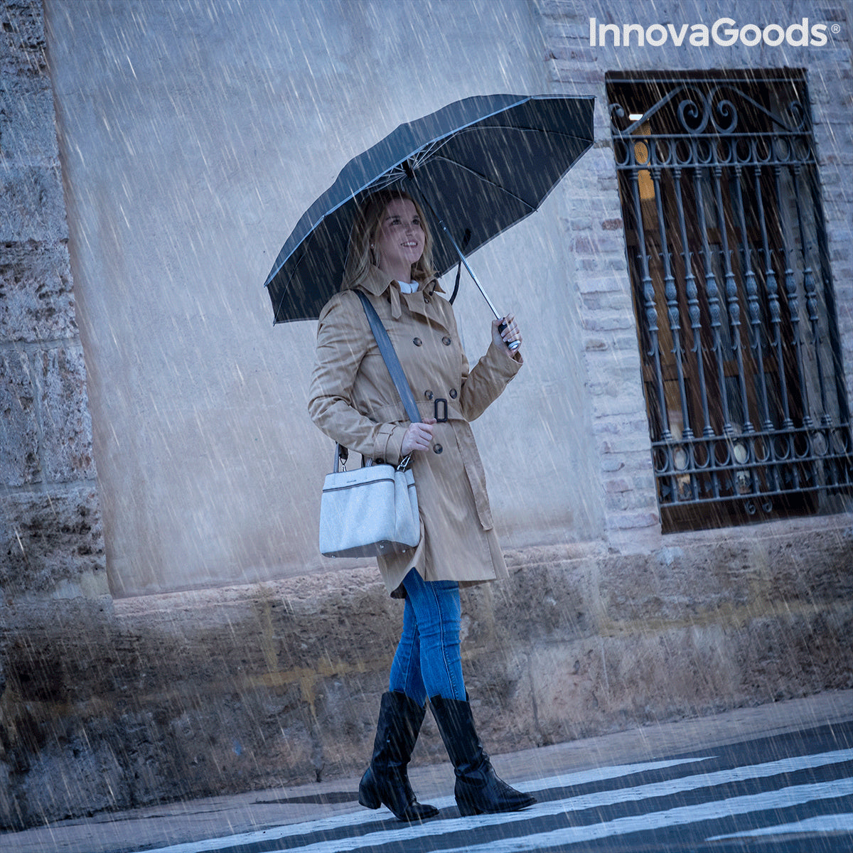 Paraguas de Cierre Inverso Plegable con LED Folbrella InnovaGoods